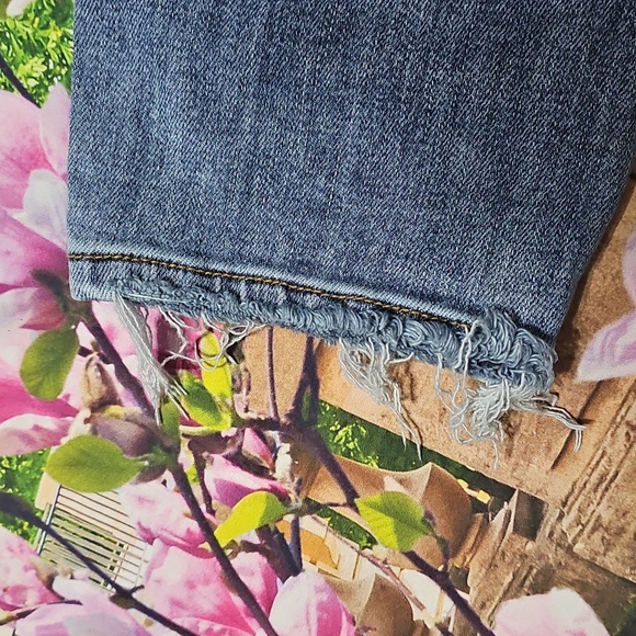 Judy Blue 5 Button Distressed High Waisted Boyfriend Jeans Size 3/26 - Picture 4 of 7